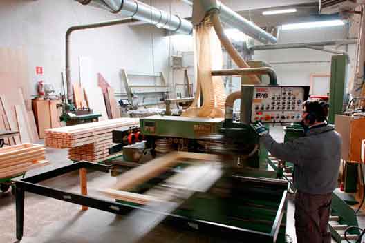 I laboratori per la lavorazione del legno di Centro Infissi Rondanini